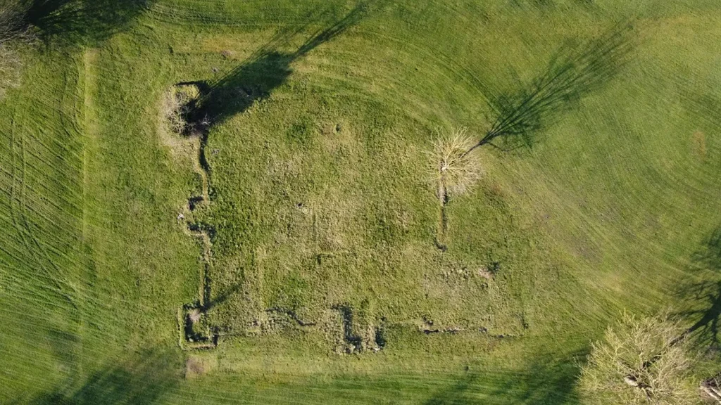 birds eye view of historic remains at Belhus Park